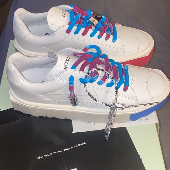 Off white sneakers brand new - Picture 1 of 4
